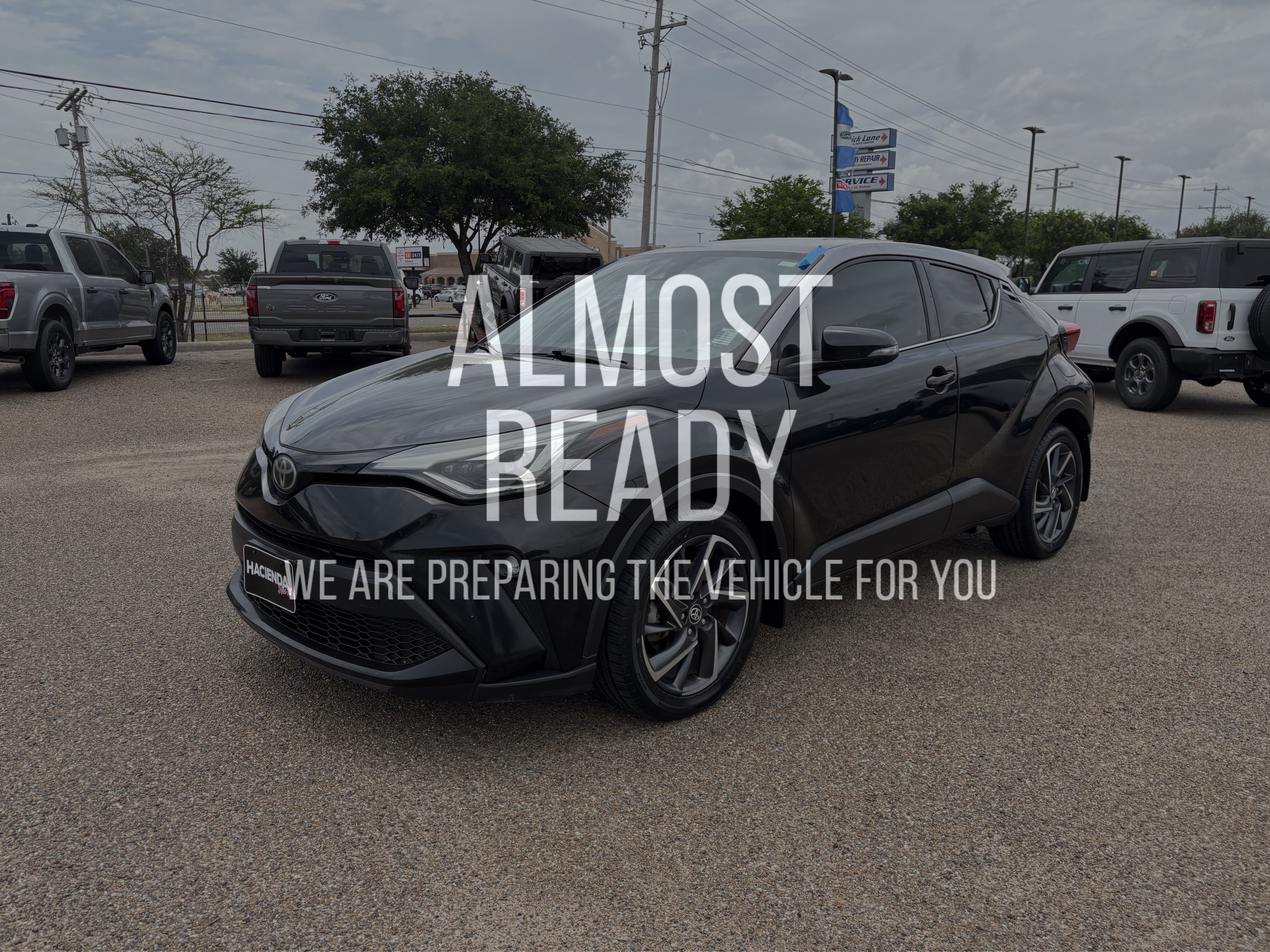 Used 2021 Toyota C-HR Limited FWD video 1