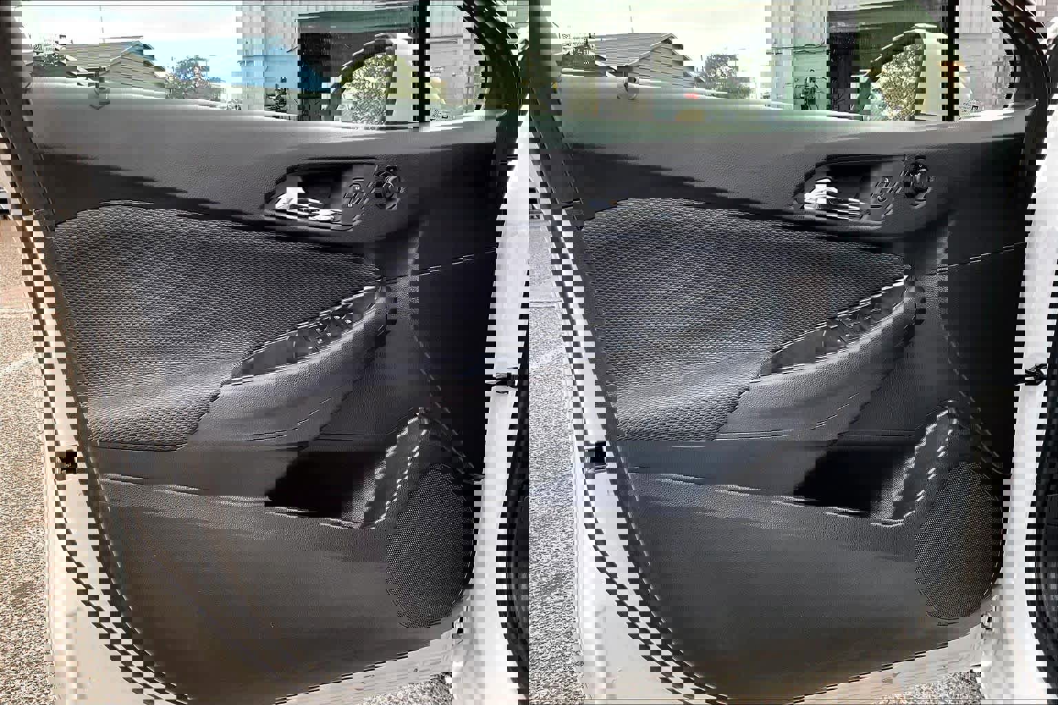 Used 2019 Chevrolet Cruze LS w/ LS Convenience Package image 22