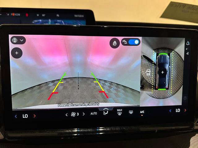 Certified 2025 Ford Expedition Active image 28