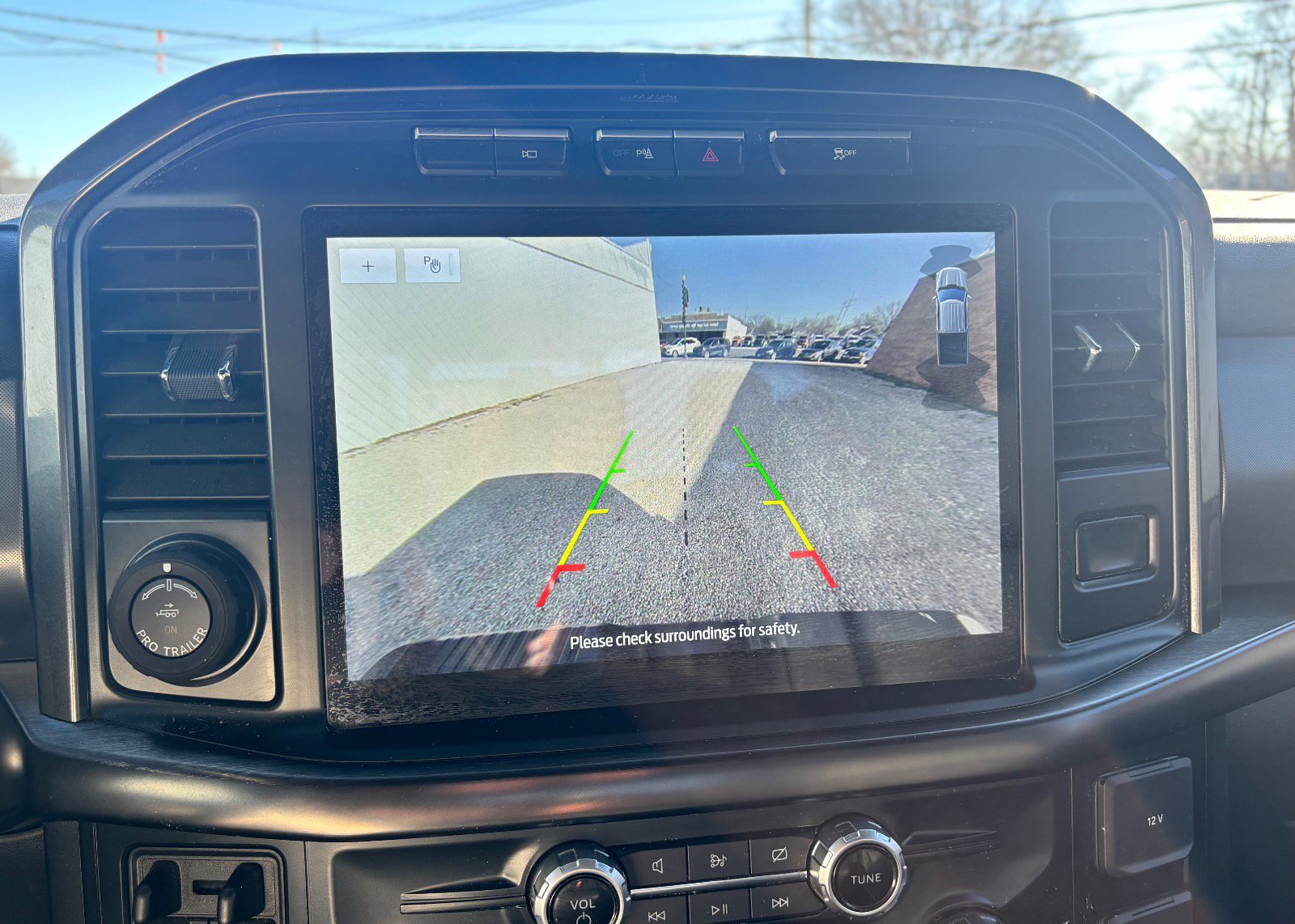 Certified 2022 Ford F150 Lariat w/ Equipment Group 502A High image 43