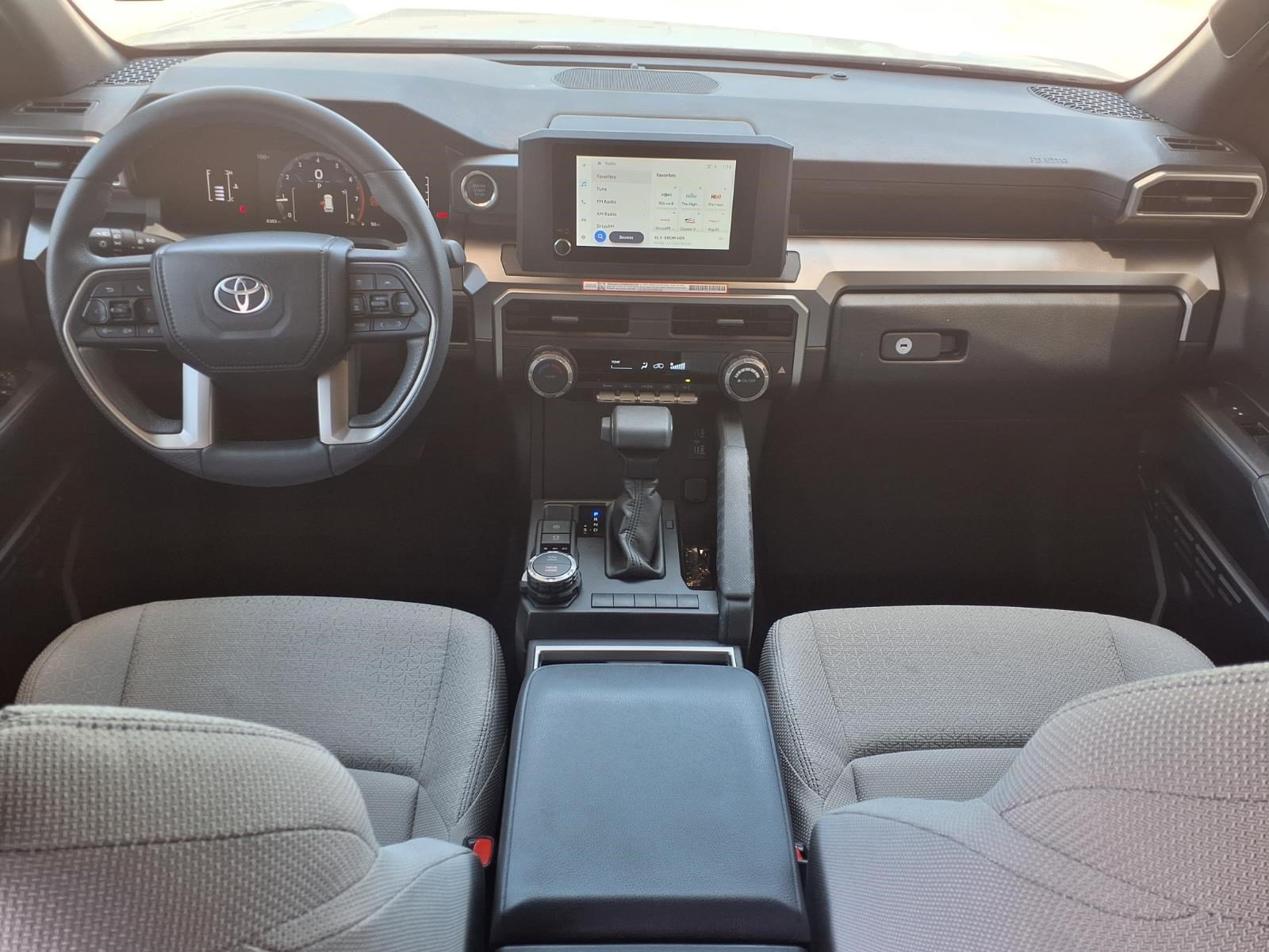 Used 2025 Toyota 4Runner SR5 AWD/4WD image 14