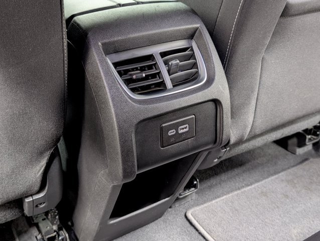 Used 2025 Chevrolet Blazer LT FWD image 16