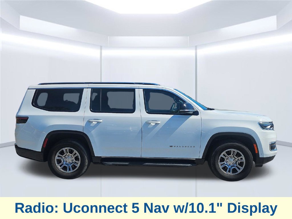 Used 2023 Jeep Wagoneer 4WD image 23