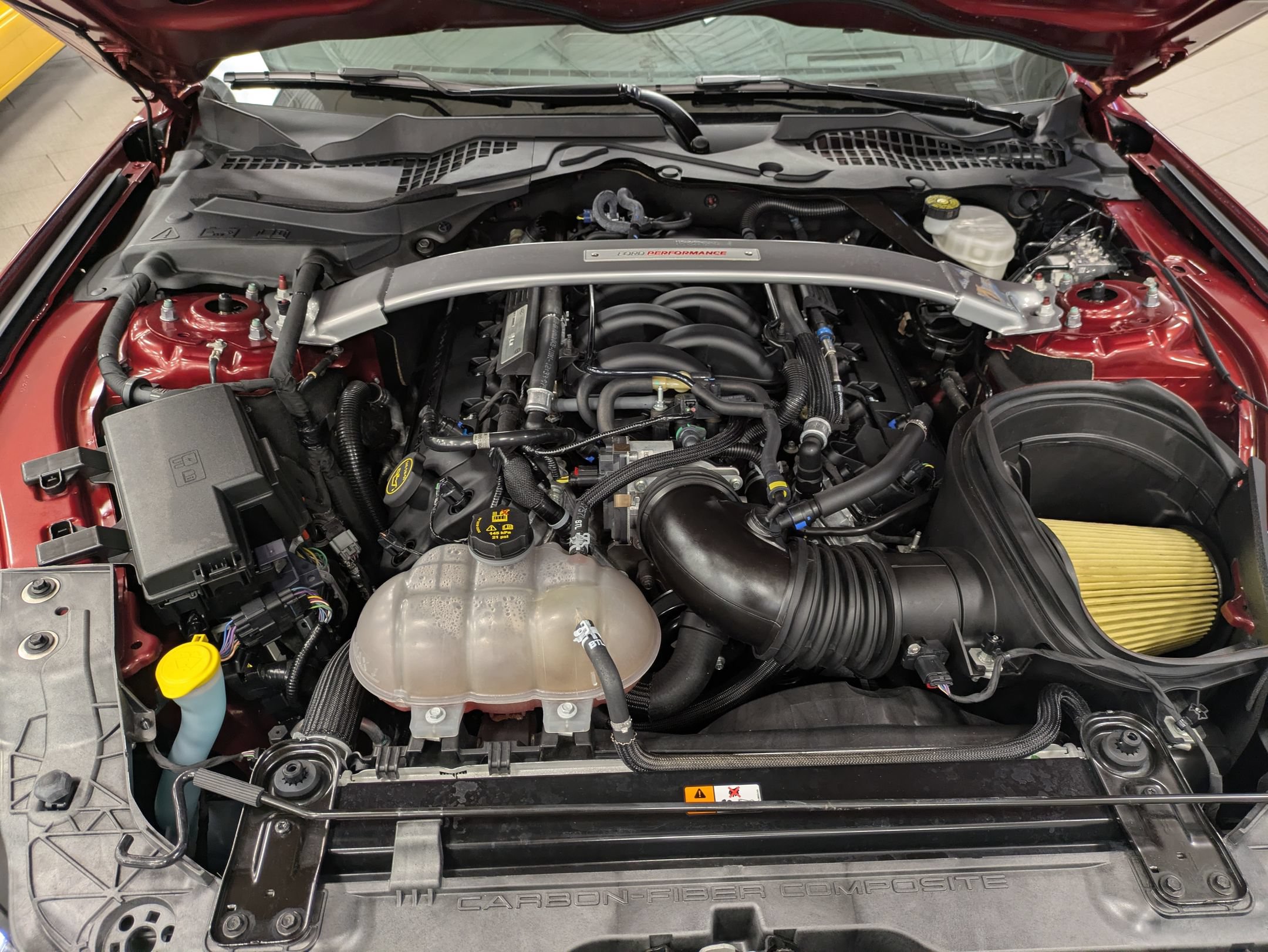 Certified 2019 Ford Mustang Shelby GT350 w/ Technology Package RWD image 35
