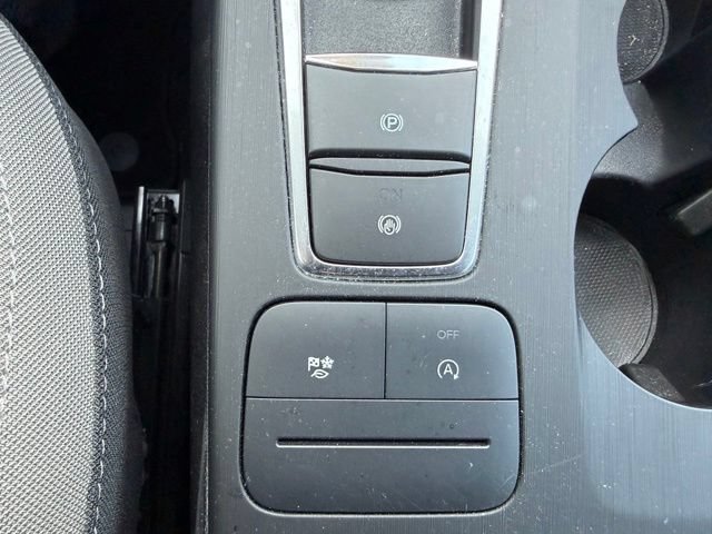 Certified 2020 Ford Escape SE AWD/4WD image 24
