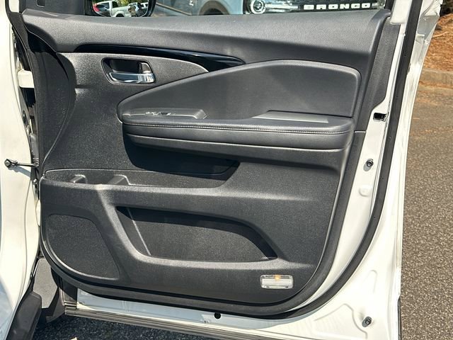 Used 2021 Honda Pilot Elite image 18