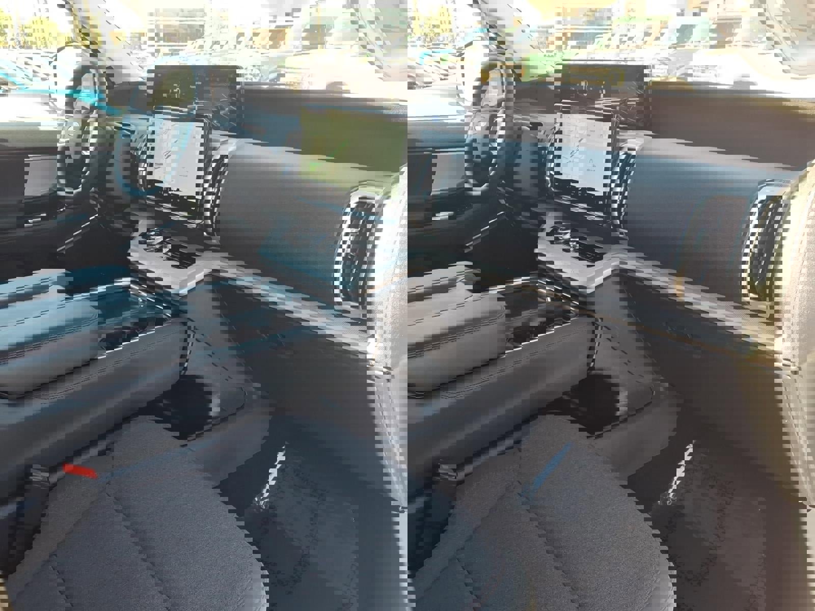 Certified 2025 Ford Expedition Active image 10