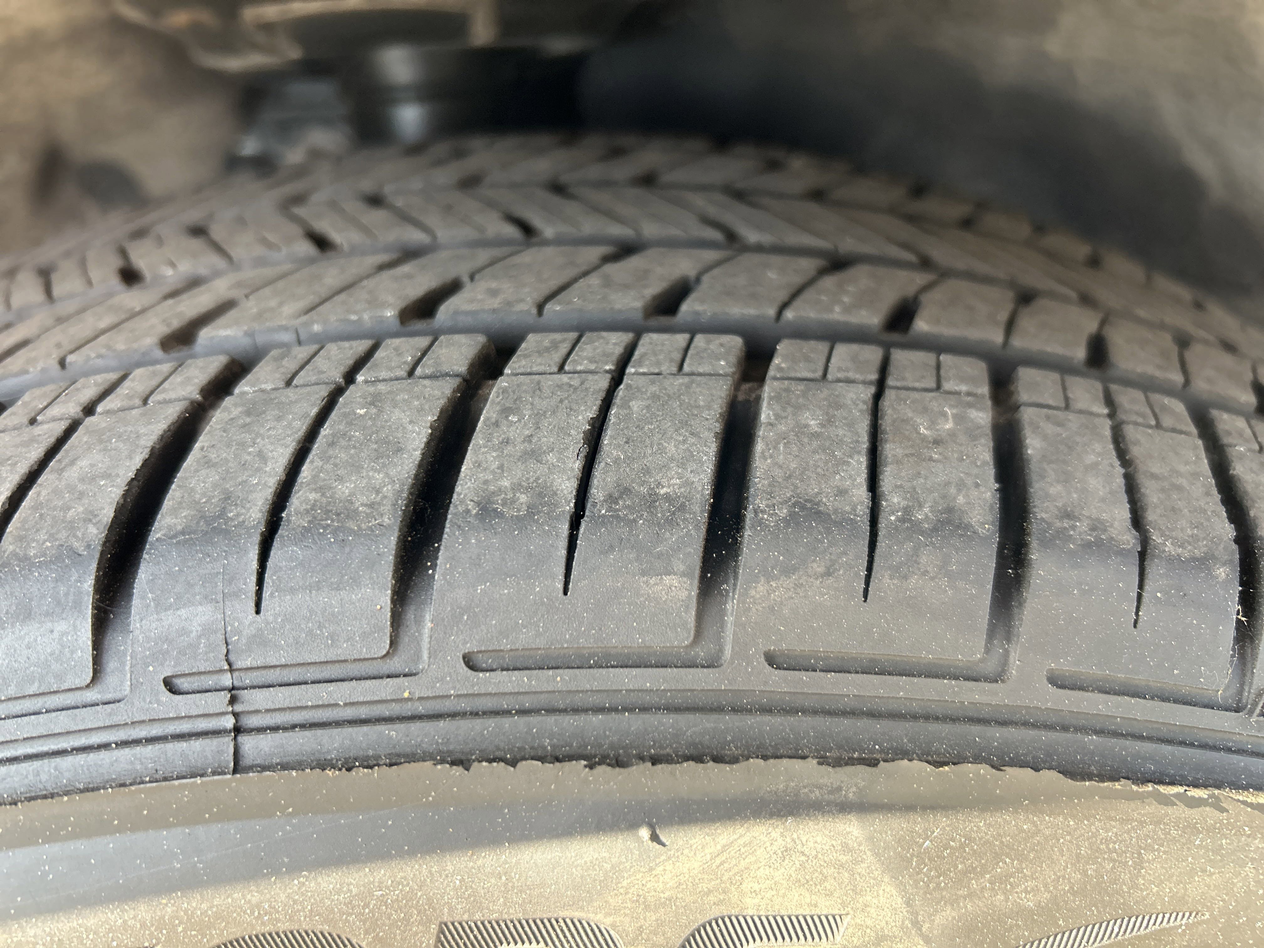 Certified 2022 Ford Escape Titanium image 38