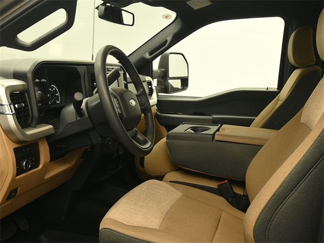 Certified 2023 Ford F350 XLT image 12