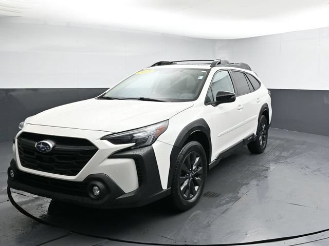 Used 2025 Subaru Outback Onyx Edition XT AWD/4WD image 3