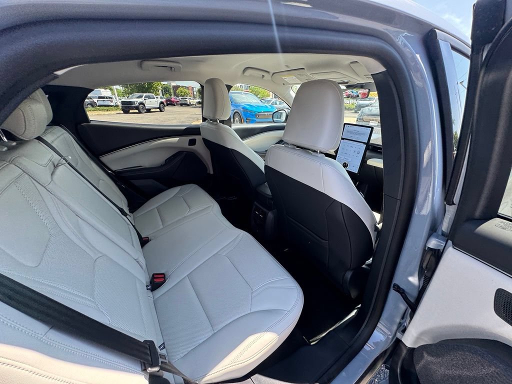 Certified 2025 Ford Mustang Mach-E Premium AWD/4WD image 15