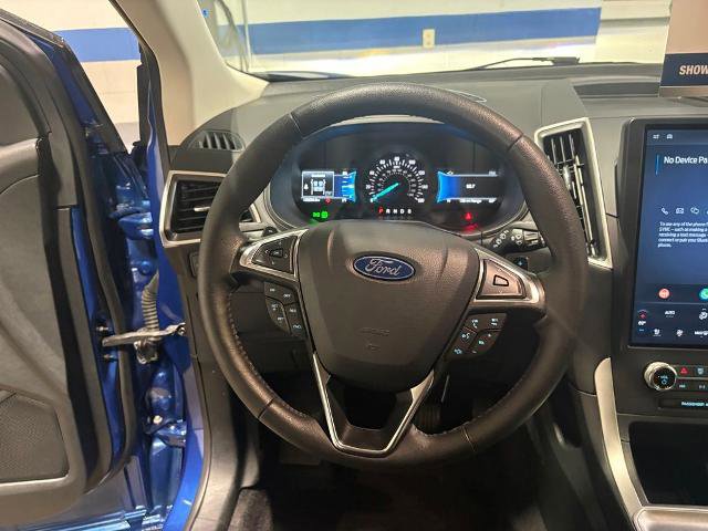 Certified 2024 Ford Edge SEL w/ Convenience Package AWD/4WD image 12