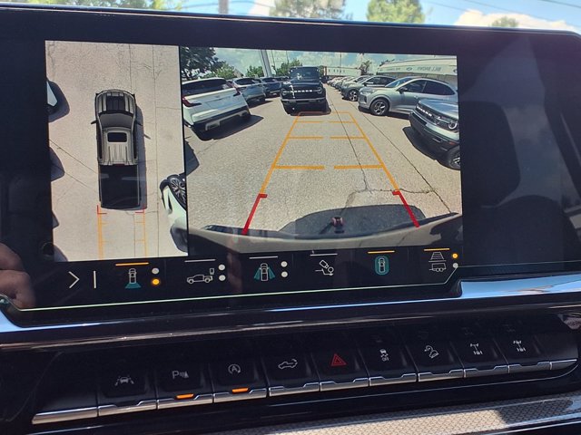 Used 2023 Chevrolet Silverado 1500 ZR2 w/ Technology Package AWD/4WD image 12