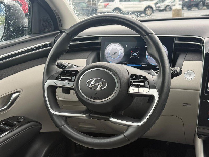 Used 2024 Hyundai Tucson Limited AWD/4WD image 19