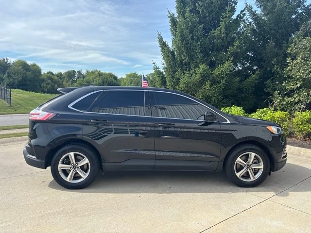 Certified 2024 Ford Edge SEL w/ Convenience Package AWD/4WD image 6