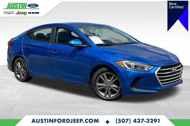 Used 2017 Hyundai Elantra SE image 1