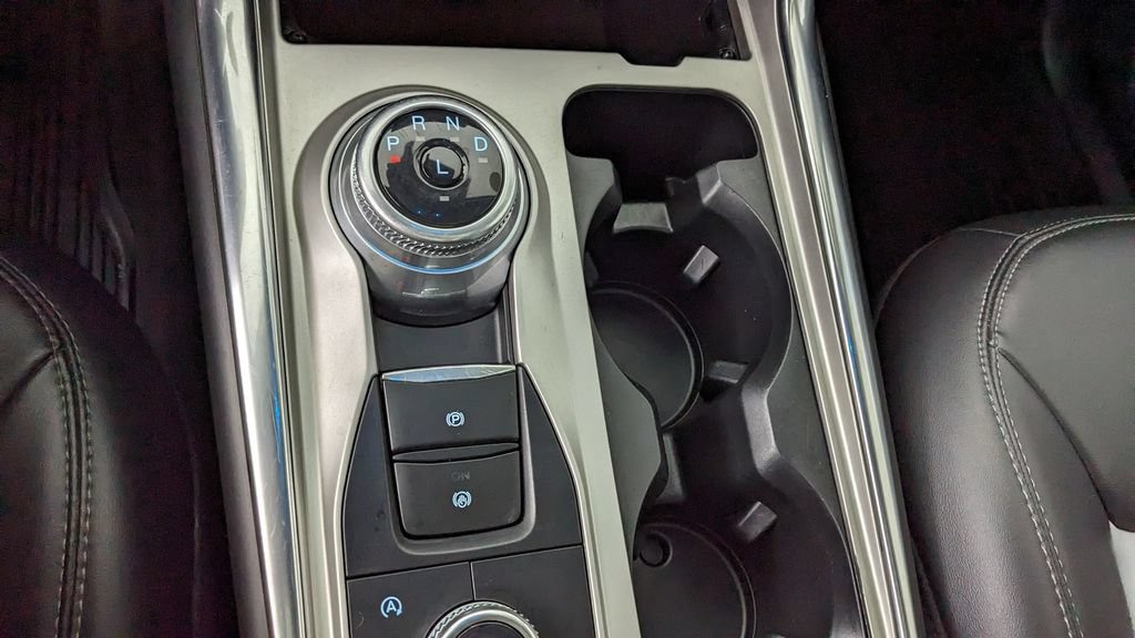 Certified 2023 Ford Explorer XLT w/ Equipment Group 202A AWD/4WD image 31