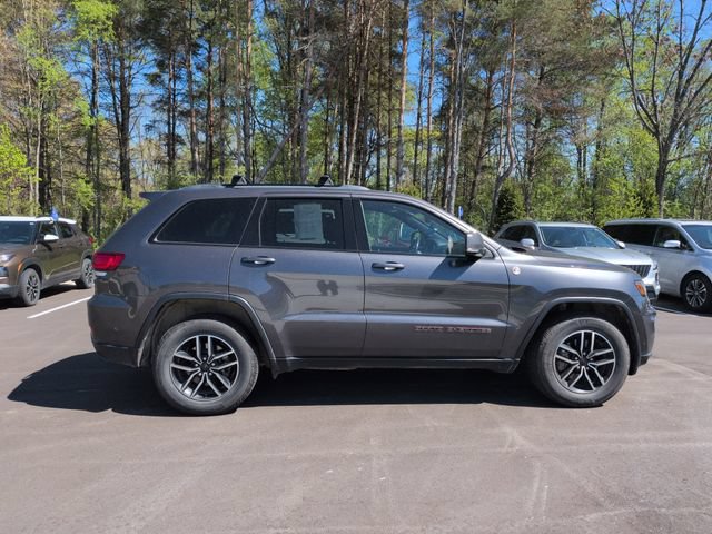 Used 2020 Jeep Grand Cherokee Trailhawk w/ Trailhawk Luxury Group AWD/4WD image 4