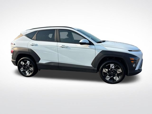 Used 2024 Hyundai Kona SEL AWD/4WD image 6