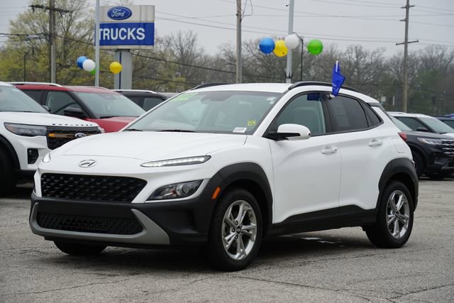 Used 2022 Hyundai Kona SEL AWD/4WD image 3