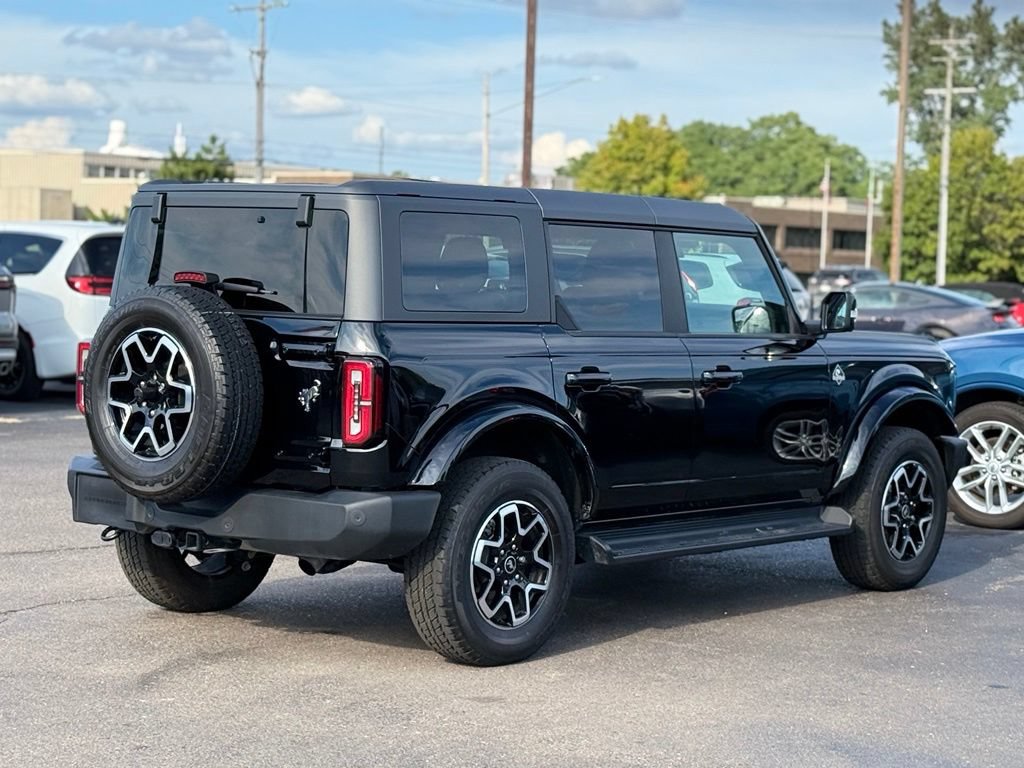 Certified 2025 Ford Bronco Outer Banks AWD/4WD image 36