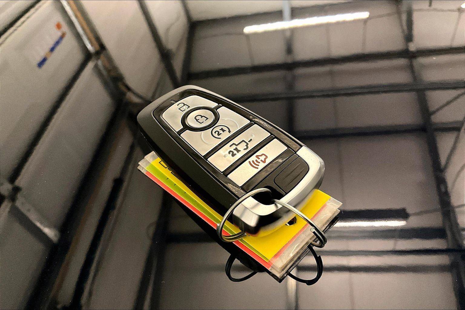 Certified 2025 Ford F250 Lariat w/ Lariat Ultimate Package image 9