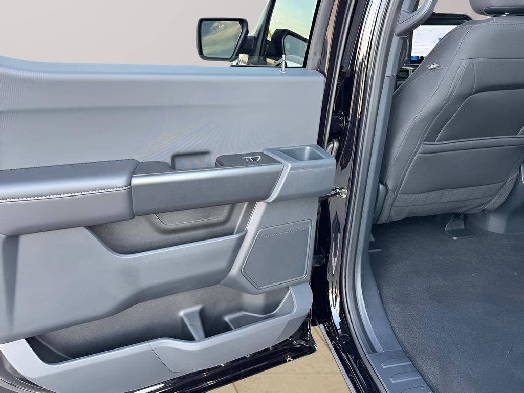 Certified 2025 Ford F150 STX w/ Equipment Group 200A RWD image 26