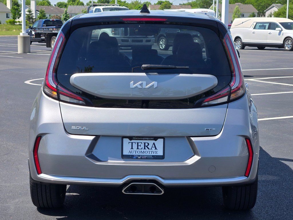 Used 2025 Kia Soul GT-Line w/ GT-Line Technology Package FWD image 12