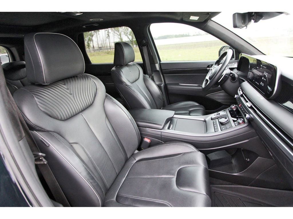 Used 2024 Hyundai Palisade Calligraphy image 27