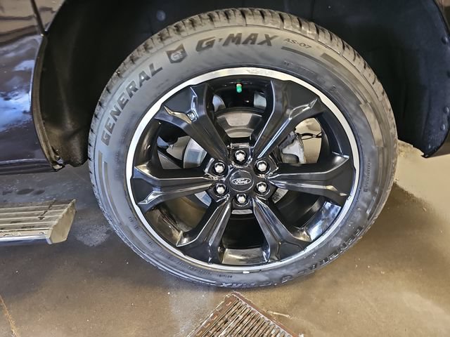 Certified 2024 Ford Expedition Max Limited AWD/4WD image 32
