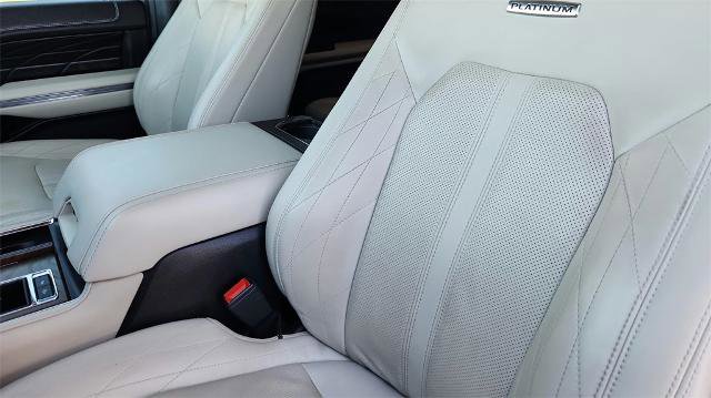 Certified 2021 Ford Expedition Platinum image 10