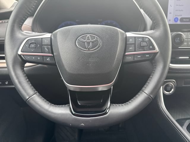 Used 2024 Toyota Grand Highlander AWD image 40