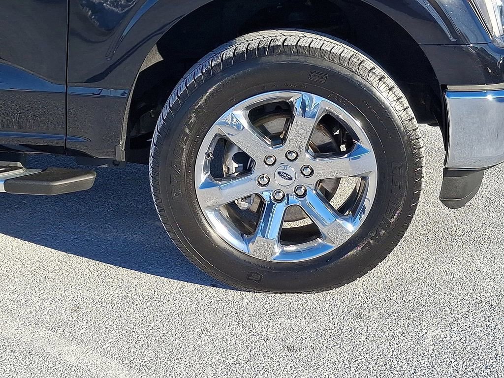 Certified 2022 Ford F150 XLT w/ Equipment Group 302A High image 8