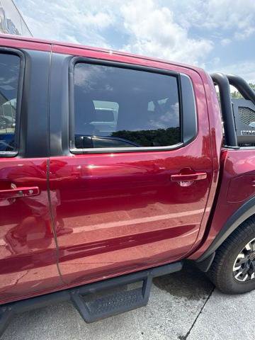 Used 2023 Nissan Frontier PRO-4X w/ Pro Convenience Package AWD/4WD image 19