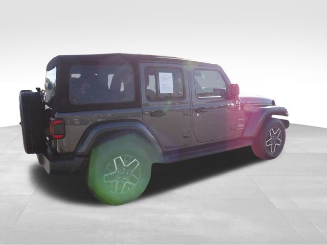 Used 2024 Jeep Wrangler Unlimited Sahara AWD/4WD image 10