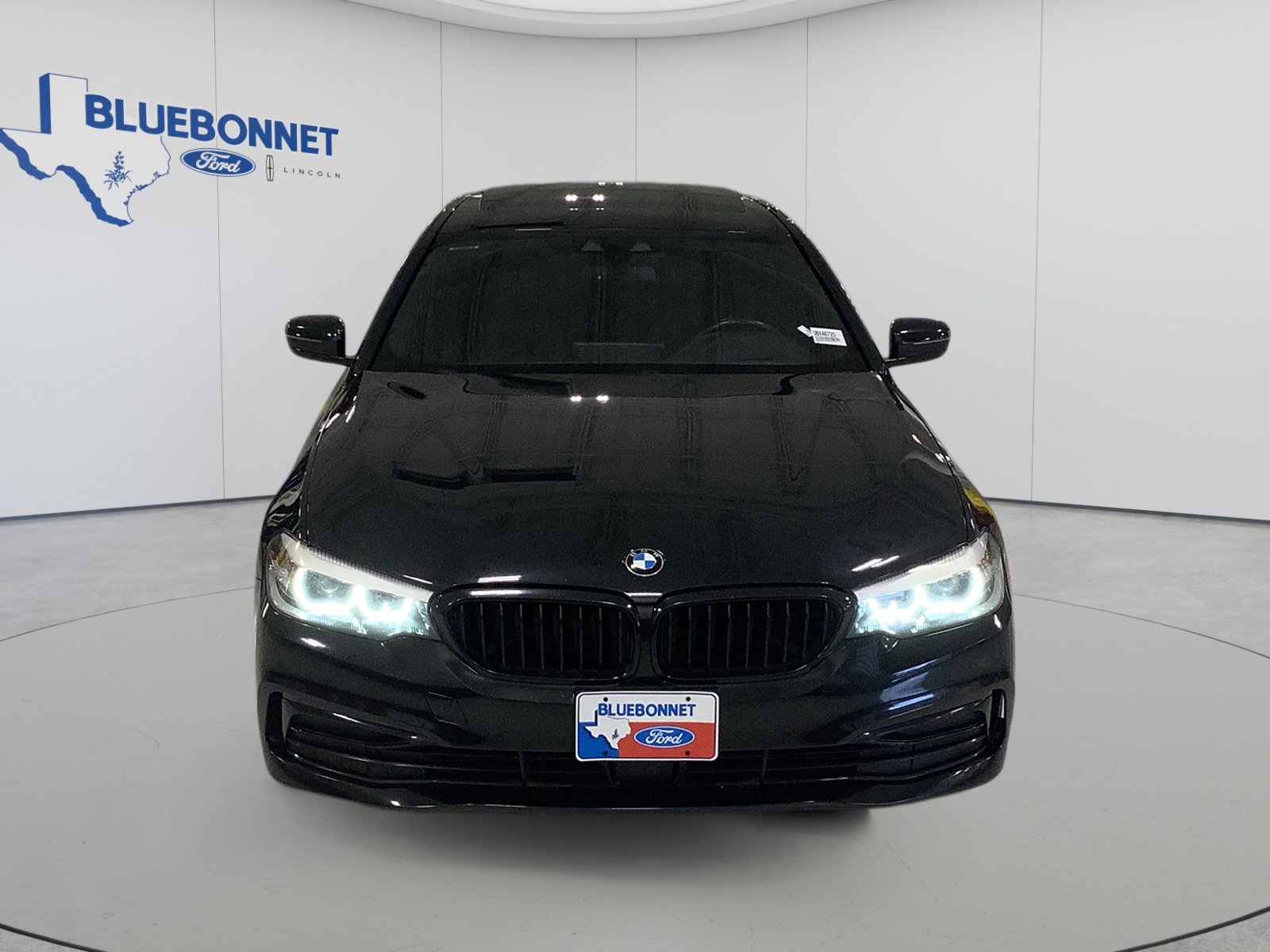 Used 2019 BMW 530i RWD image 2