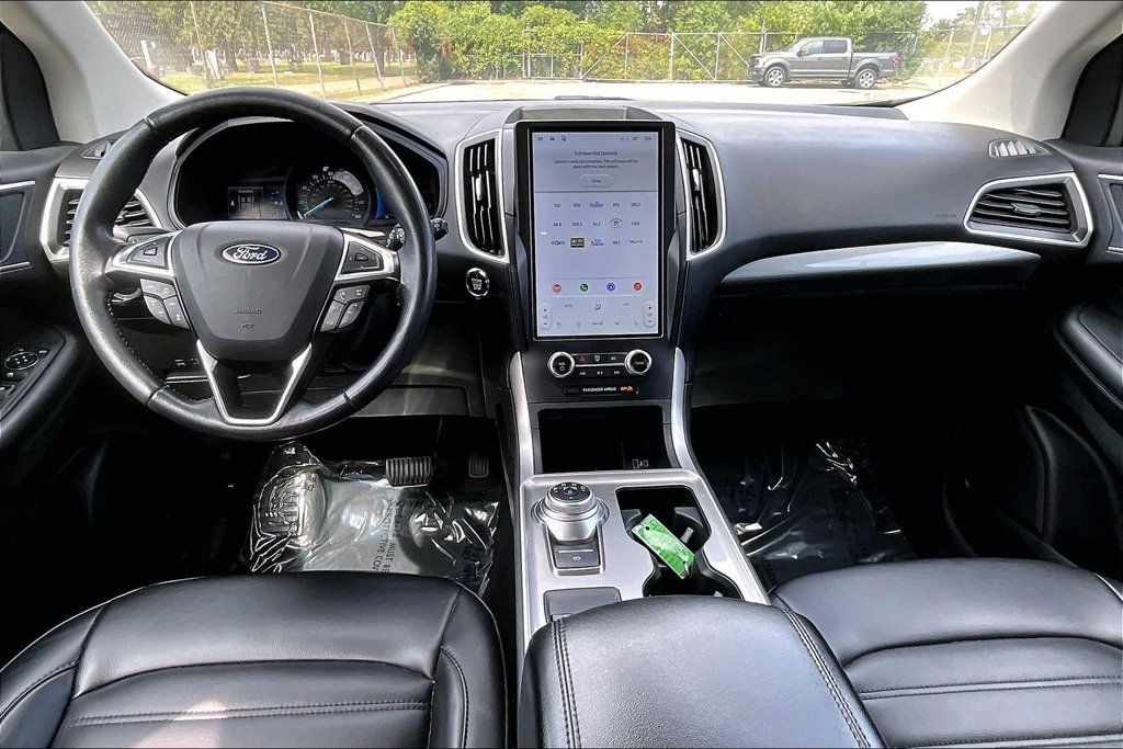 Certified 2024 Ford Edge SEL w/ Convenience Package AWD/4WD image 14