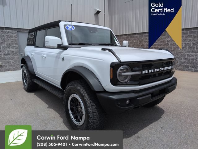 Certified 2024 Ford Bronco Outer Banks w/ Sasquatch Package AWD/4WD image 1