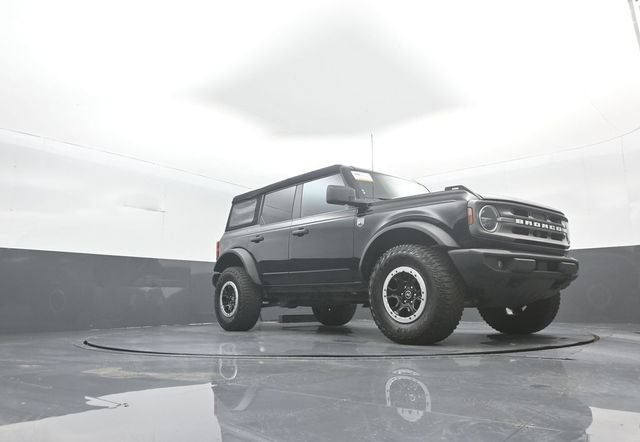 Certified 2023 Ford Bronco Big Bend w/ Sasquatch Package AWD/4WD image 31
