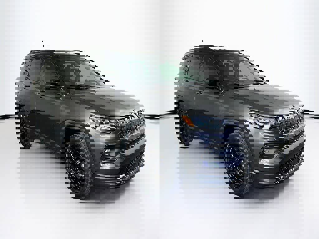 Used 2022 Jeep Compass Altitude image 22