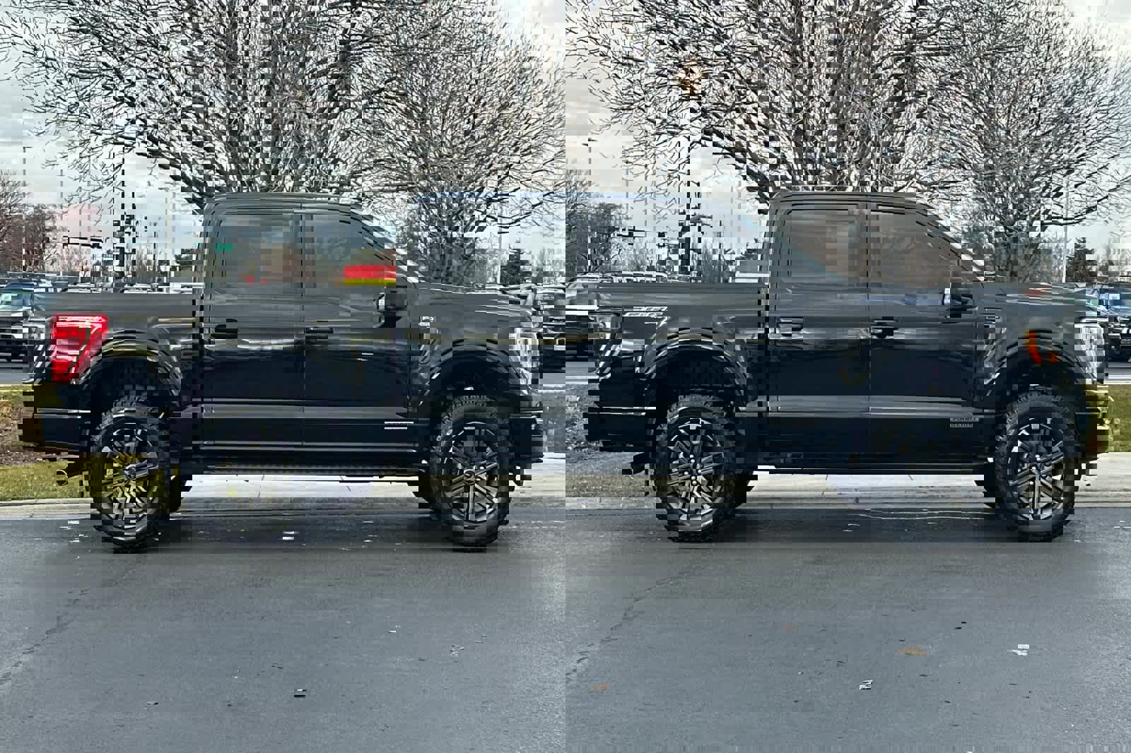 Certified 2023 Ford F150 XLT w/ Equipment Group 302A High image 6