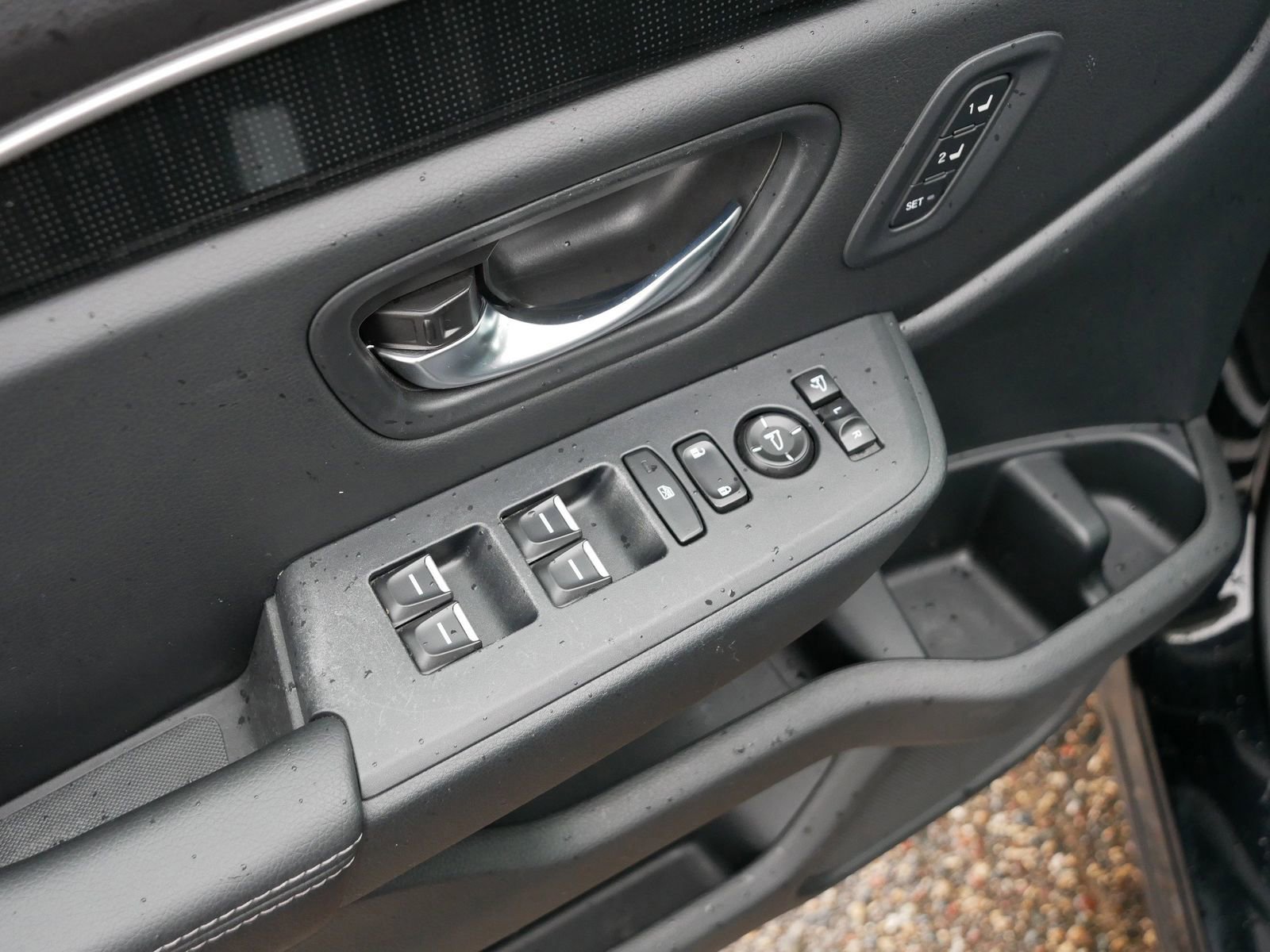 Used 2025 Honda Pilot Elite image 17