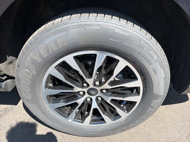 Certified 2025 Ford Expedition Max Platinum AWD/4WD image 12