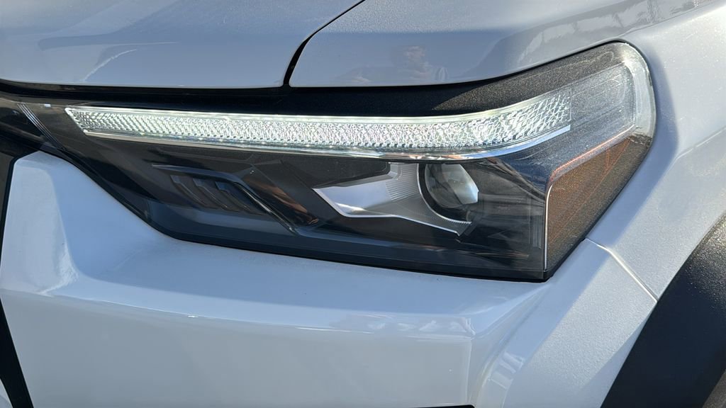 Used 2025 Chevrolet Colorado ZR2 w/ Technology Package image 7