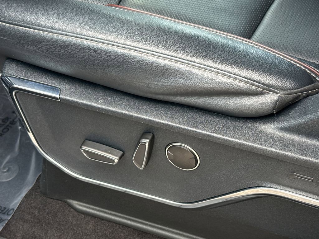 Certified 2021 Ford F150 Lariat w/ Equipment Group 502A High image 28