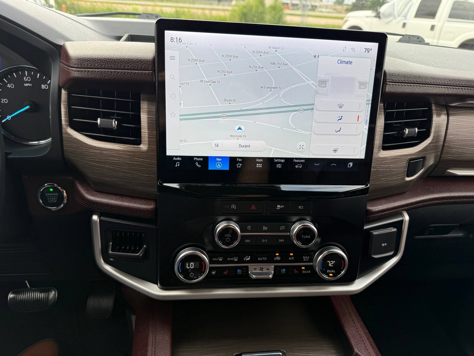Certified 2024 Ford Expedition Max Limited AWD/4WD image 15