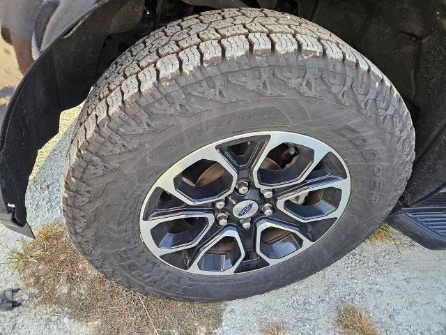 Certified 2024 Ford Expedition XLT RWD image 10