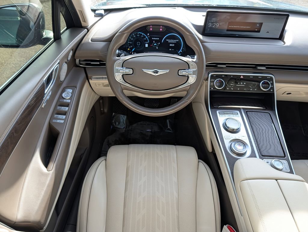 Used 2023 Genesis GV80 2.5T w/ Prestige Package AWD/4WD image 12