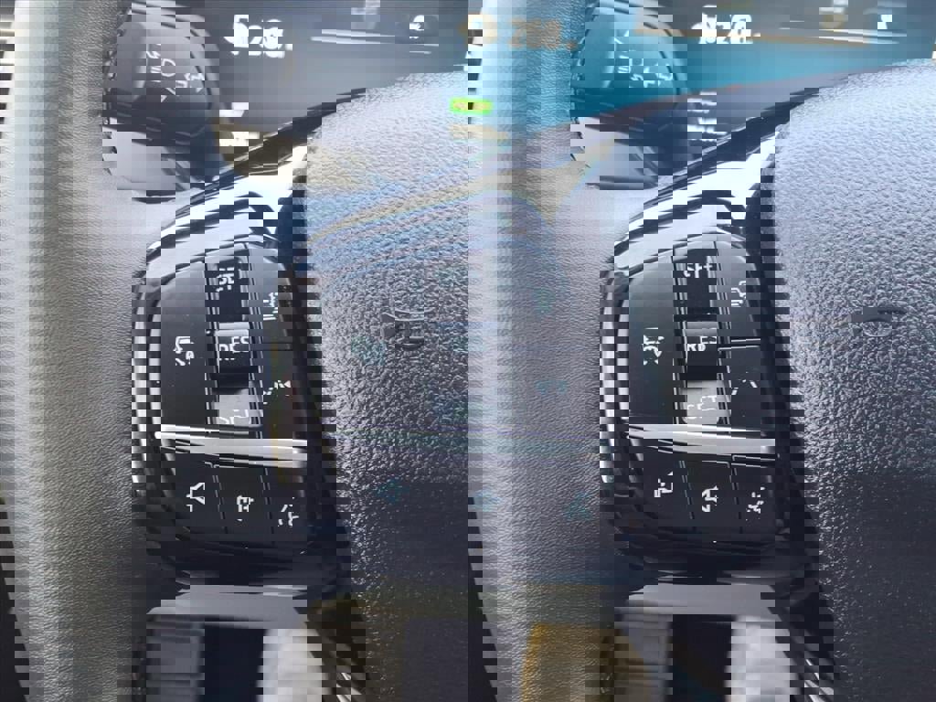 Certified 2023 Ford Escape Platinum w/ Class II Trailer Tow Package image 30