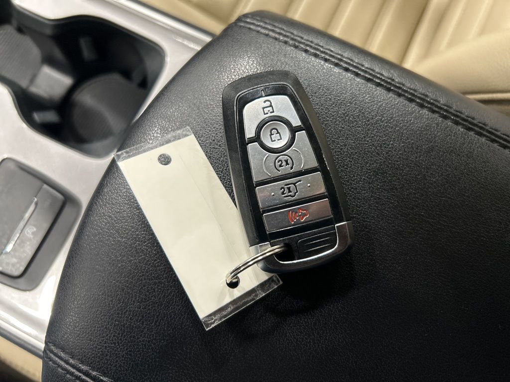 Certified 2024 Ford Edge SEL w/ Convenience Package AWD/4WD image 25